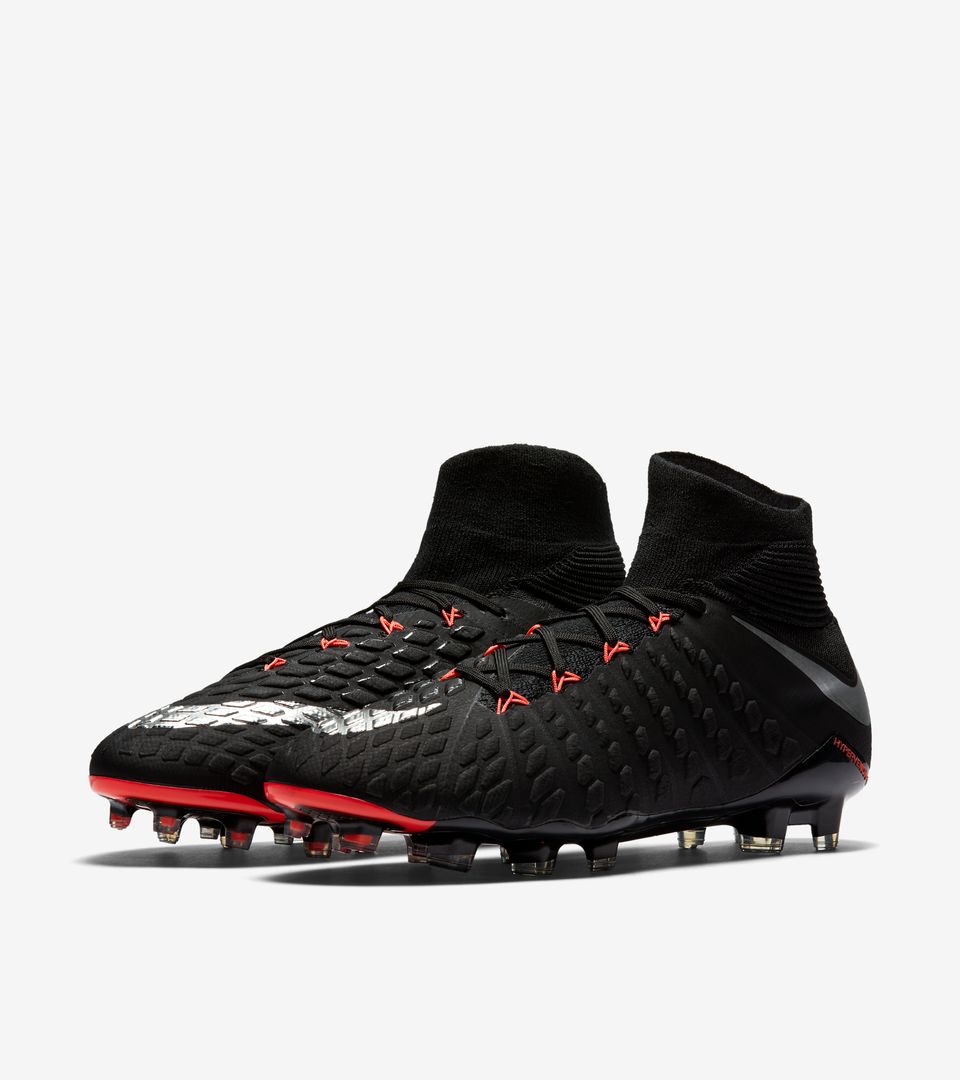 nike hypervenom series